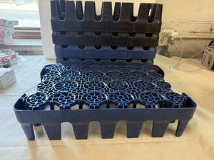 lot 9 image: 8x Pepsi Plastic Crates