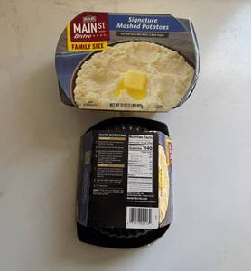 lot 130 image: 3x 32oz Reser Main St. Bistro Mashed Potatoes-Family Size