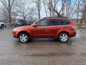 2010 SUBARU FORESTER 2.5X PREMIUM *2 Owner | All Wheel Drive* (NO RESERVE)