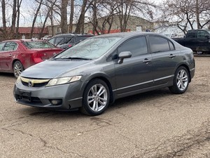 lot 13 image: 2009 HONDA CIVIC LX Prior Certified Pre-Owned (NO RESERVE)