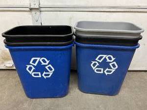 lot 21 image: Lot Of Wastebaskets &amp Recycle Containers