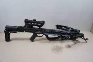 lot 2 image: Killer Instinct Trauma X Crossbow with Scope - 180lbs