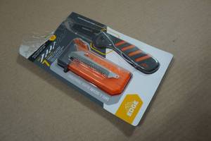 lot 10 image: Outdoor Edge Razor HTX Multi-Function Knife
