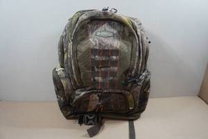 lot 41 image: Magellan Outdoors Backpack