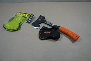 lot 50 image: Estwing Campers Axe