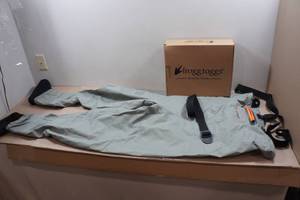 lot 86 image: Frogg Toggs Canyon II Breathable SF Chest Waders - Large