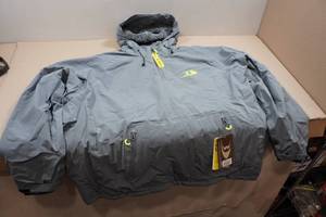 lot 106 image: Blackfish Stormskin Gale Quarter Zip Jacket - 3XL