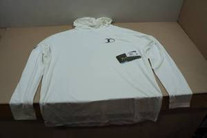 lot 124 image: Blackfish Swift UPFCooling Hooded Long Sleeve - Large
