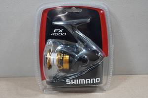 lot 196 image: Shimano FX 4000 Spinning Reel