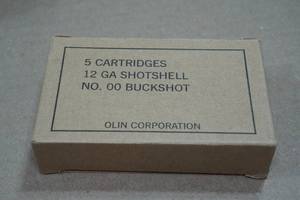 lot 303 image: 5 Winchester 12 Gauge 2-34 00 Buck Shotshells