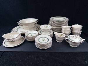Old Ivory Syracuse China Coral Bell Pattern Dinnerware Set