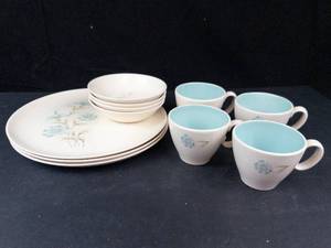 Taylor, Smith & Taylor Ever Yours Boutonniere Dinnerware - 11-Piece Set