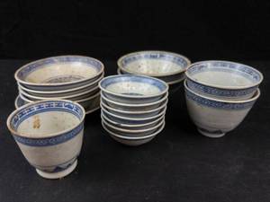 Blue & White Dragon Teacups & Bowls - Miniature Chinese Porcelain (Made in China)