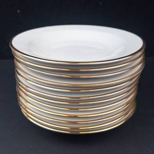 Germer - Porcelains 12-Piece Dinner Plates with Gold Rim Made in Brazil