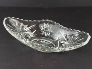 Anchor Hocking Star of David Glass Gondola Dish