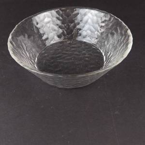 Arcoroc Vercors Textured Glass Serving Bowl - 7 in Diameter