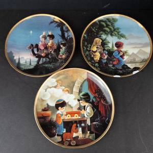 Precious Moments Plates - The Carpenter Flight Into Egypt They Followed the Star