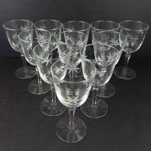 Starburst Etched Wine Glasses - Set of 11 Stemware