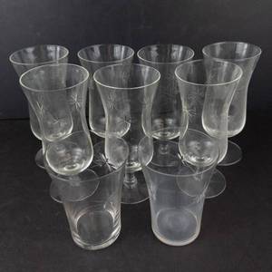 Vintage Starburst Etched Parfait Glasses - Mid Century Dessert Glassware Set of 9