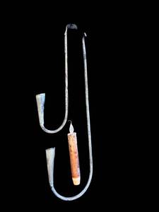 lot 13 image: Vintage Metal Candle Holder with Dual Curved Arms & Included Candle