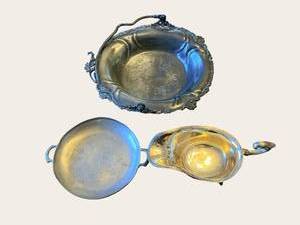 lot 42A image: A Price Import Pewter 3-Piece Lidded Compote Set with Floral Engraving