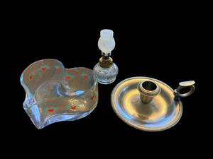 lot 65 image: Heart-Shaped Glass Dish with Painted Hearts - Chip on Rim Includes Oil Lamp & Candle Holder