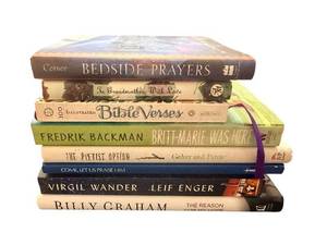 lot 136 image: Bedside Prayers & Assorted Books (Lot of 8)