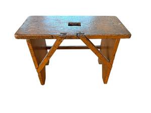 lot 170 image: Wooden Workbench 21.5 in x 14.5 in with Center Square Cutout - Vintage Carpenter Table