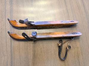 lot 177 image: Vintage Wooden Ice Skates with Leather Bindings - Pair