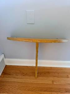 lot 185 image: Semicircular Wall Shelf - Mustard Yellow - 23 x 17.5 in