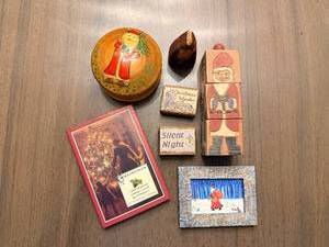 lot 247 image: Vintage Wooden Christmas Toys Set with Santa Blocks, Tin & Frame