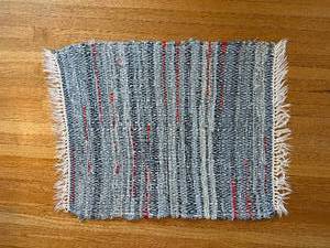 lot 266 image: Braided Rug 22 x 26 - BlueGray with Red Accents