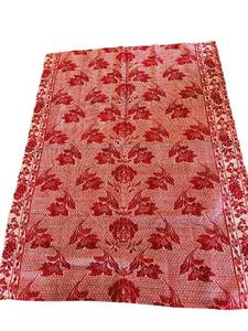 lot 275 image: Red Floral Damask Floor Rug 90 x 69 in - Border Pattern