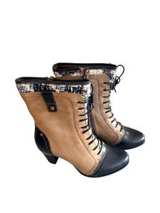 lot 287 image: Boots - Size 38 EU Ankle Boots with Lace-Up Front, Side ZIP, Tan & Black Leather