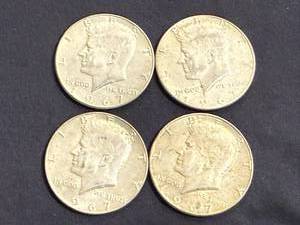 lot 34 image: 4 1967 Kennedy Half Dollars