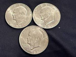 lot 42 image: 3 1971 Ike Dollars