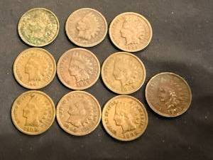 lot 65 image: 10 Indian Head Pennies