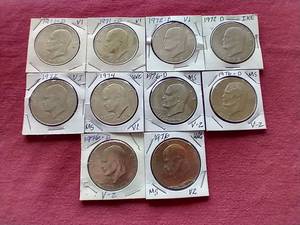 lot 68 image: (10) Eisenhower Dollars