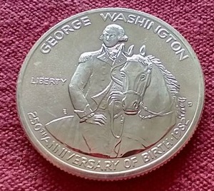 lot 84 image: 1982 Washington Commemorative Silver Half Dollar