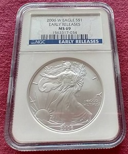 lot 85 image: 2006(W) 1 oz American Silver Eagle - NGC MS69