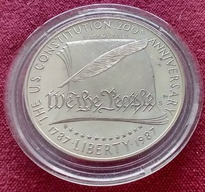 lot 171 image: 1987 Constitution Commemorative 90% Silver Dollar