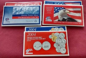 lot 237 image: (3) U.S. Mint Uncirculated Sets - 2002-2004 P&D