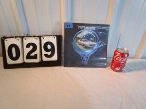 lot 29 image: 1971 Ford Mustang Sales Brochure