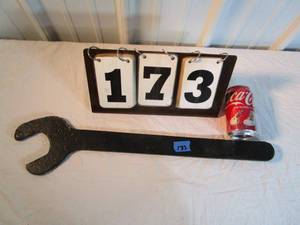 lot 173 image: Antique Railroad Wrench - 14