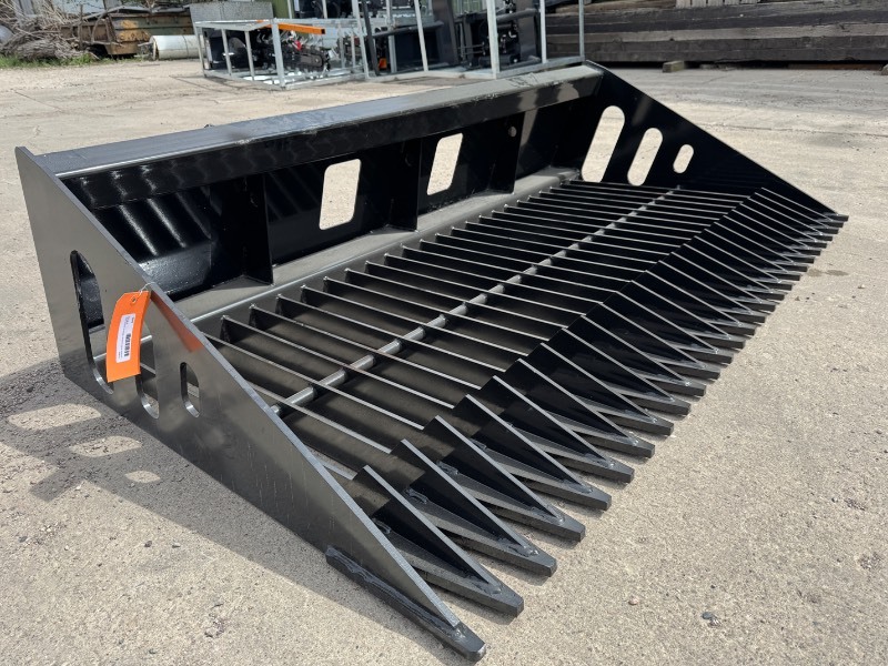 Wolverine Sliding Loader Sieve Shovel (SB72)