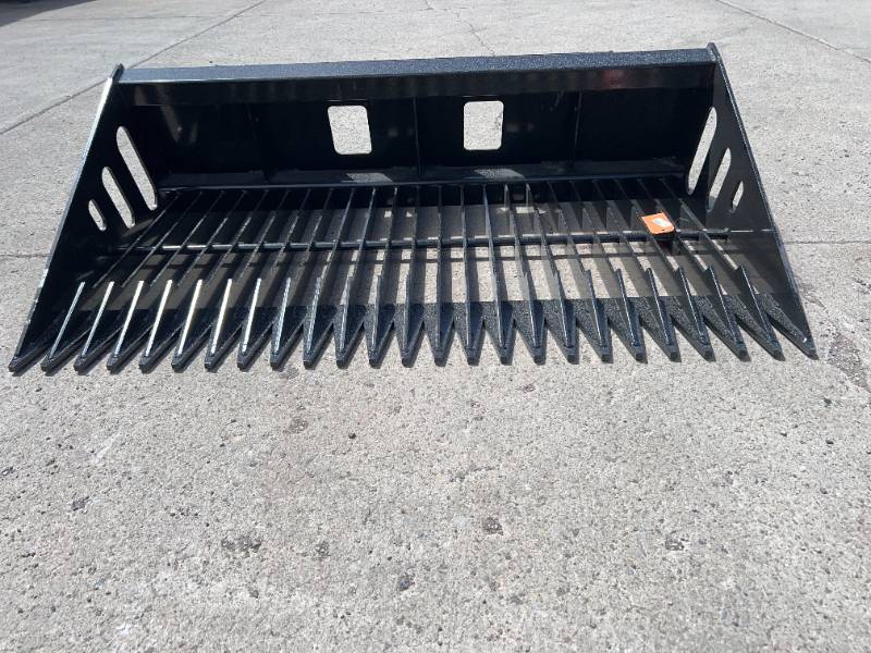 Wolverine Sliding Loader Sieve Shovel (SB66)