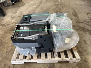 Center Seats 17-20 Ford 250350