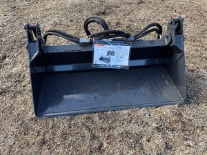 lot 25 image: WOLVERINE Mini Combination Bucket MCB-11-48W