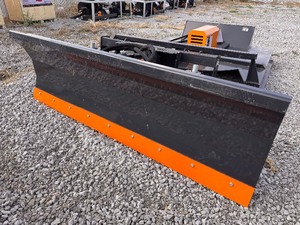 lot 76 image: WOLVERINE Skid Steer Dozer Blade DB-15-84W