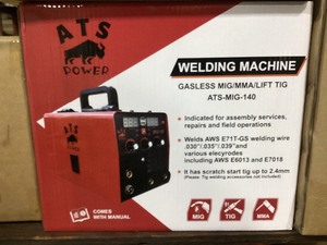 lot 149 image: Landhero 110v MIG WELDER MIG-140